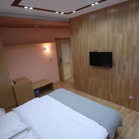 Elite Otel Pogradaş Dış mekan fotoğraf